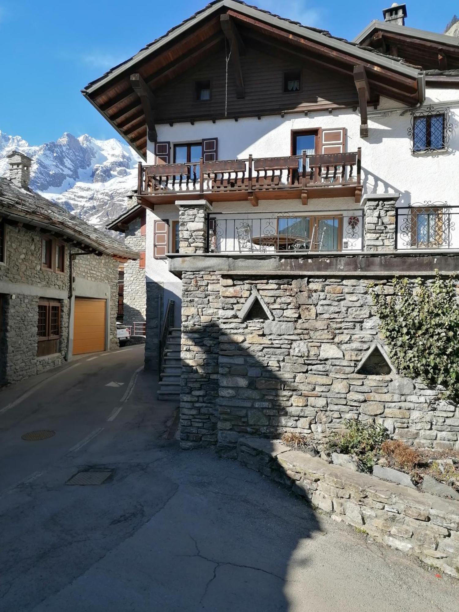 Maison De Meuny Courmayeur Habitación foto